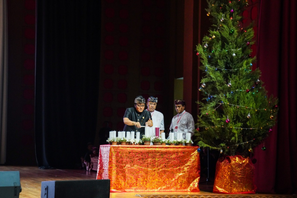 Bupati Giri Prasta Hadiri Perayaan Natal Nusantara 2022